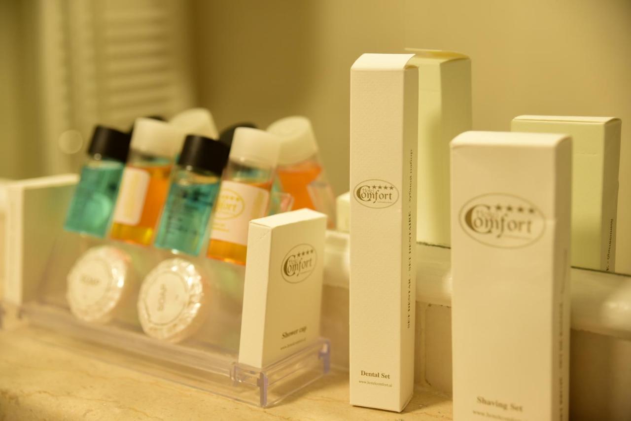 Hotel Comfort Tiranë Phòng bức ảnh