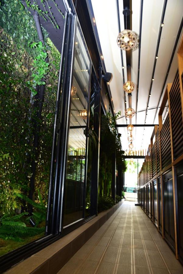 Hotel Comfort Tiranë Ngoại thất bức ảnh