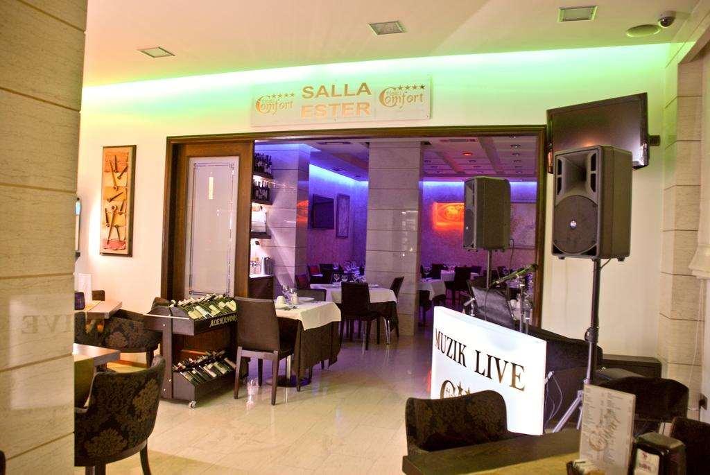 Hotel Comfort Tiranë Nhà hàng bức ảnh